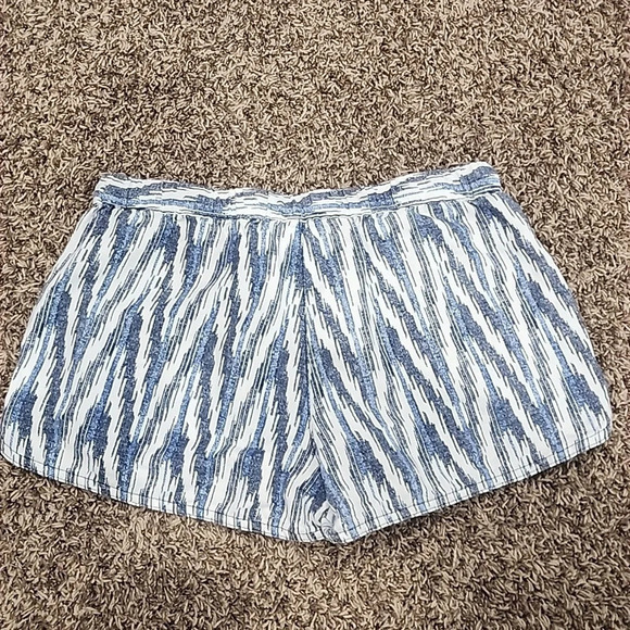 J.Crew linen shorts size small - Picture 4 of 5